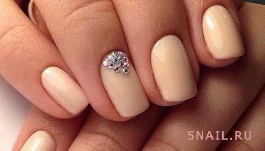 beige_manicure_19